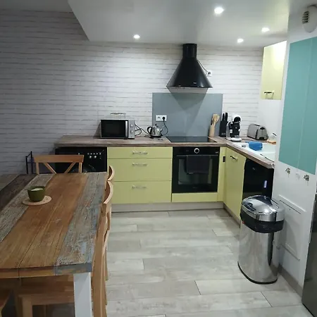 Apartment Cosy Jolie T3 - Centre&parking Mantes-la-Jolie